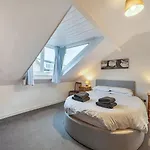 Holiday home Family For Groups With Super King Bedroom And Bunk Filey
