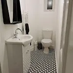 Holiday home Family For Groups With Super King Bedroom And Bunk *