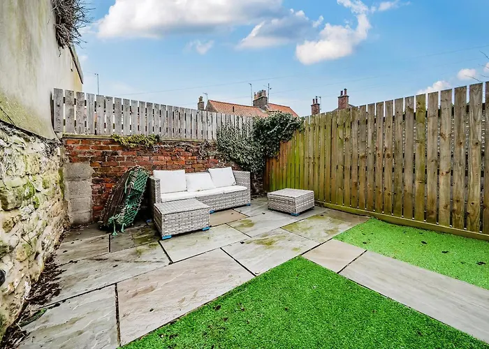 Family For Groups With Super King Bedroom And Bunk *